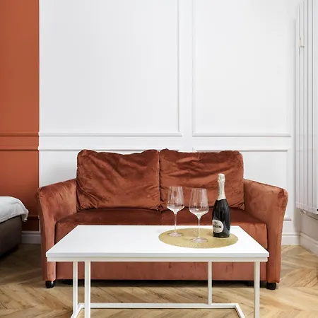 Apartament Gold I Selestate *