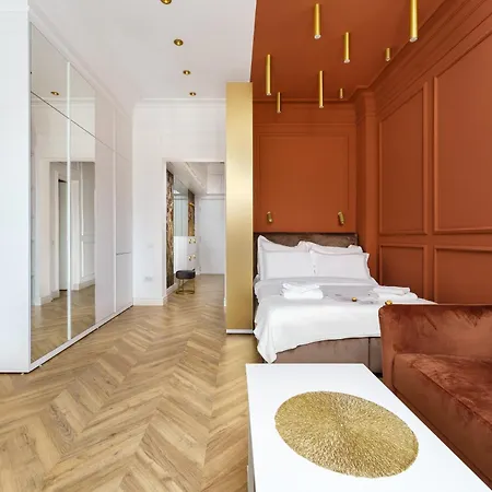 Gold I Selestate Apartament *