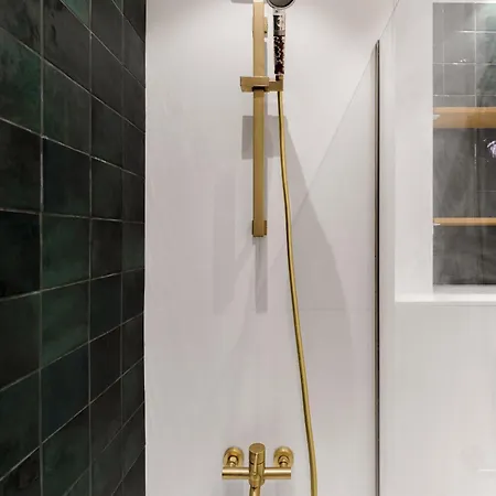 Apartment Gold I Selestate